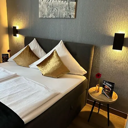 Restaurant Zum Lowen Hotel 2*