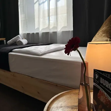 Restaurant Zum Lowen Hotel Duisburg