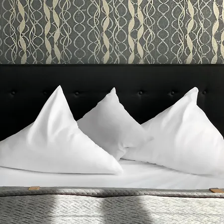 Restaurant Zum Lowen Hotel Duisburg