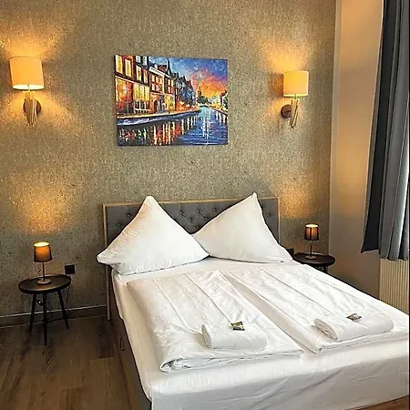 Restaurant Zum Loewen 2* 뒤스부르크